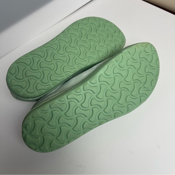 Birkenstocks Bend Low Suede Embossed Sneakers in Green Matcha Sz 38 - Picture 10 of 15